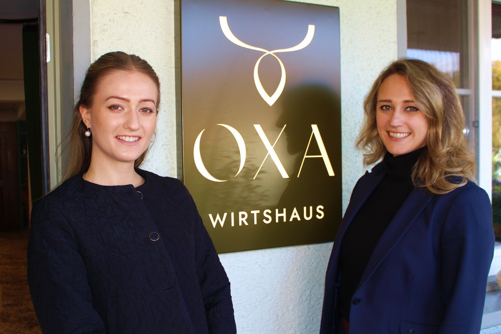 Traditionelle Wälder Gastlichkeit haben Anna (rechts) und Eva Metzler mit neuen Ideen ergänzt und damit aus dem Ochsen ihren Oxa gemacht. PETER STRAUSS