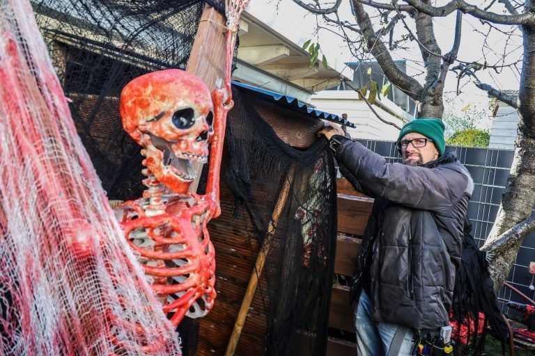 Kostenloser Horrorgarten in Dornbirn – „Ich erschrecke Leute einfach gerne“