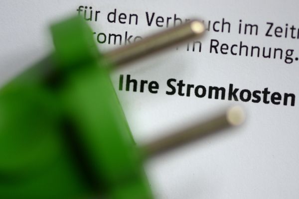 EY: Hohe Energiekosten machen vielen Haushalten zu schaffen