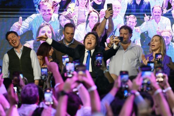 Mileis Partei gewinnt Zwischenwahl in Argentinien