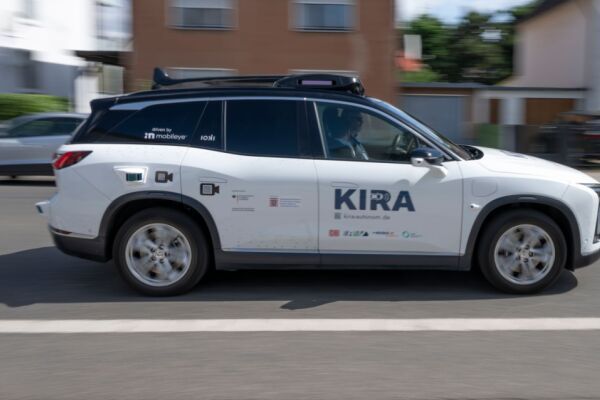 Österreicher sind gegenüber autonomen Fahrzeugen skeptisch