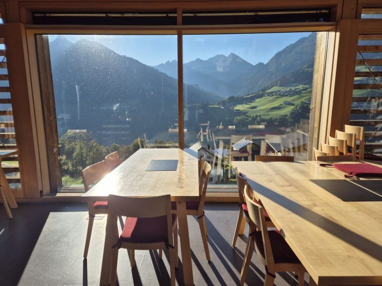 Gasthaus Falva, Pächterin Elsbeth Schneider, Neueröffnung, Großes Walsertal
