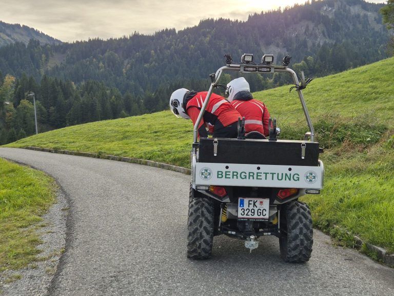 Unterwegs mit den Flugrettern: Wenn jede Minute zählt