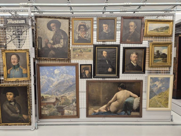 Museumsdepot mit Archivar Stefan Stachniß