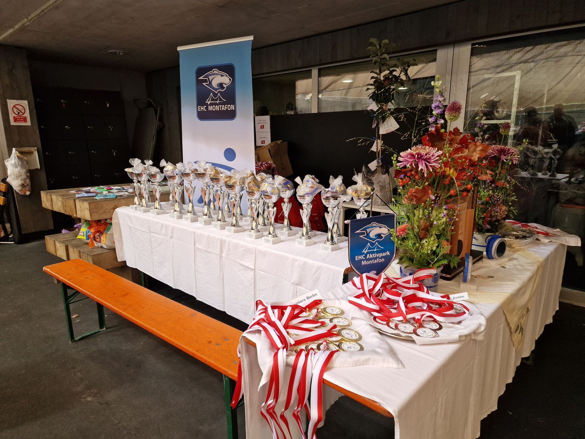 Impressionen vom erfolgreichen 21. internationalen U10 Eishockeyturnier. (Bildergalerie)
