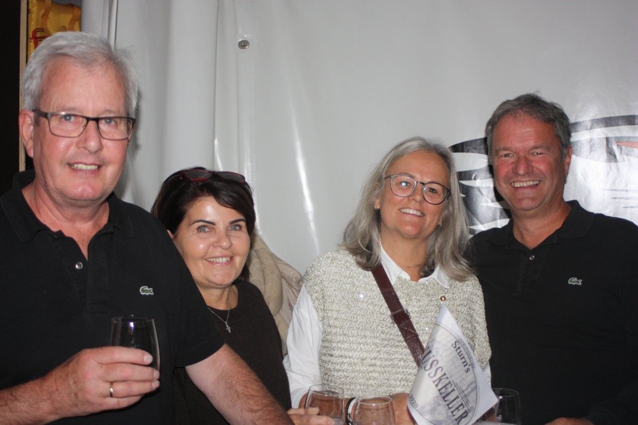 Jochen (r.), Manuela, Daniela und Stefan waren mit dabei.