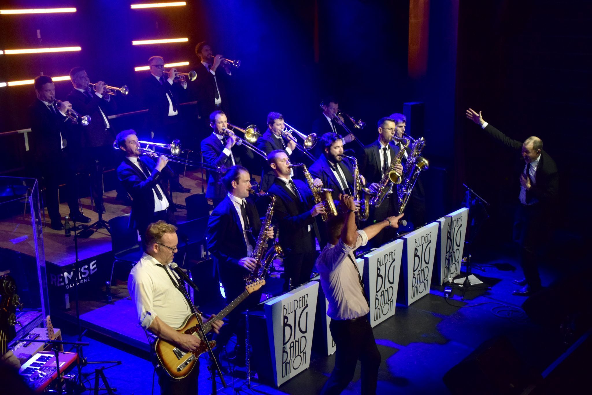 Die „Bludenz Big Band Union“ und „The Monroes“ boten ein Konzerterlebnis der besonderen Art.