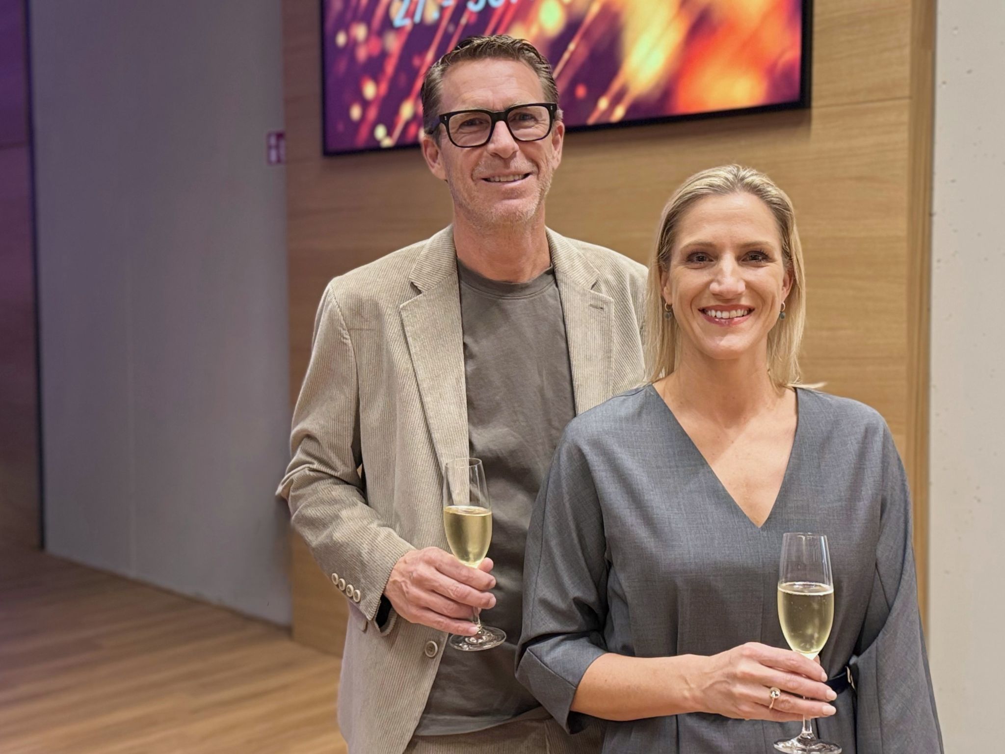 Christoph und Desiree Riedlsperger (Max und Stella).