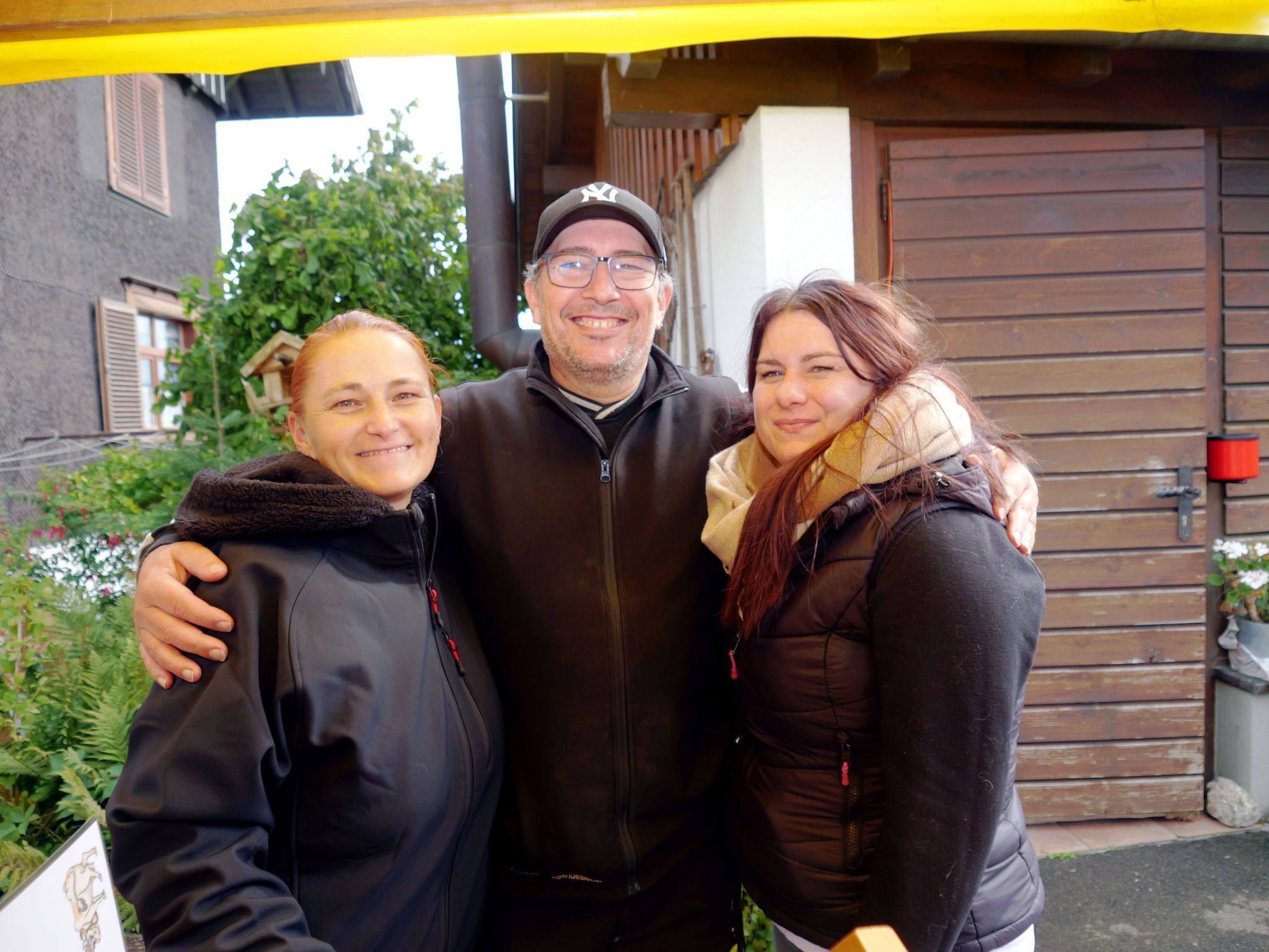 Verena und Jürgen Lederle mit Svenja.