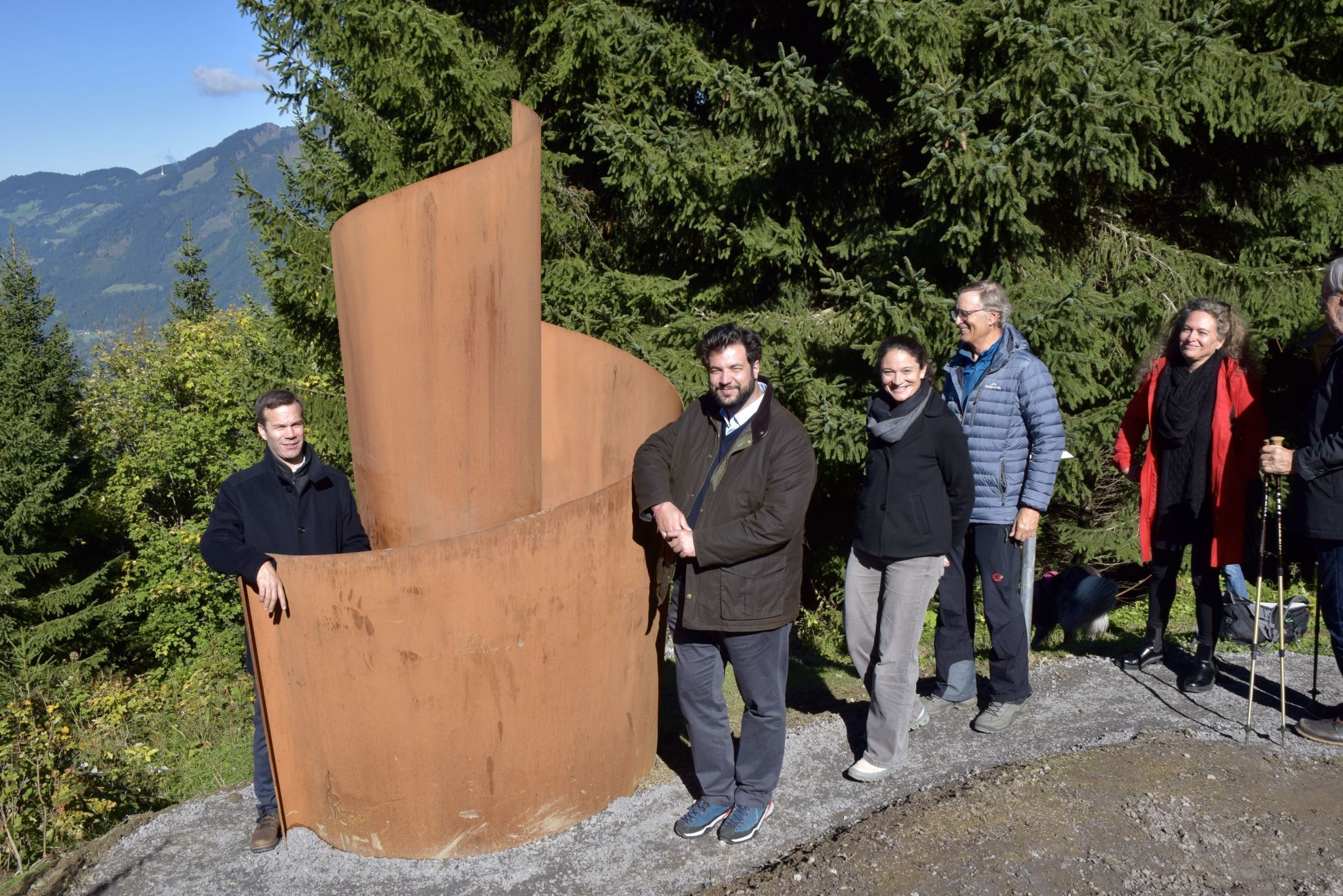 Die Serpentinata von Janine Rogen, 2025 - Alpine Art Muttersberg.