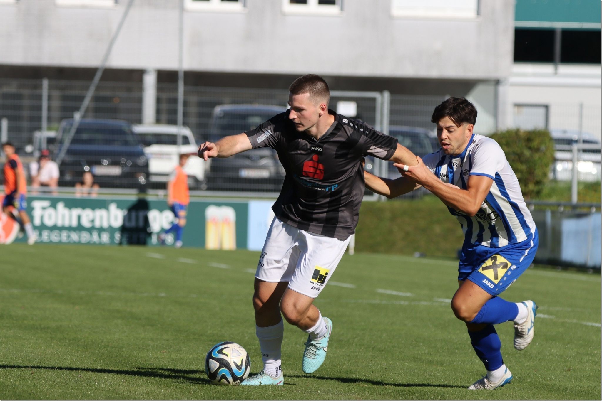 Feldkirch siegt in Egg mit 3:1 und feiert vierter Erfolg in Serie. KNOBEL