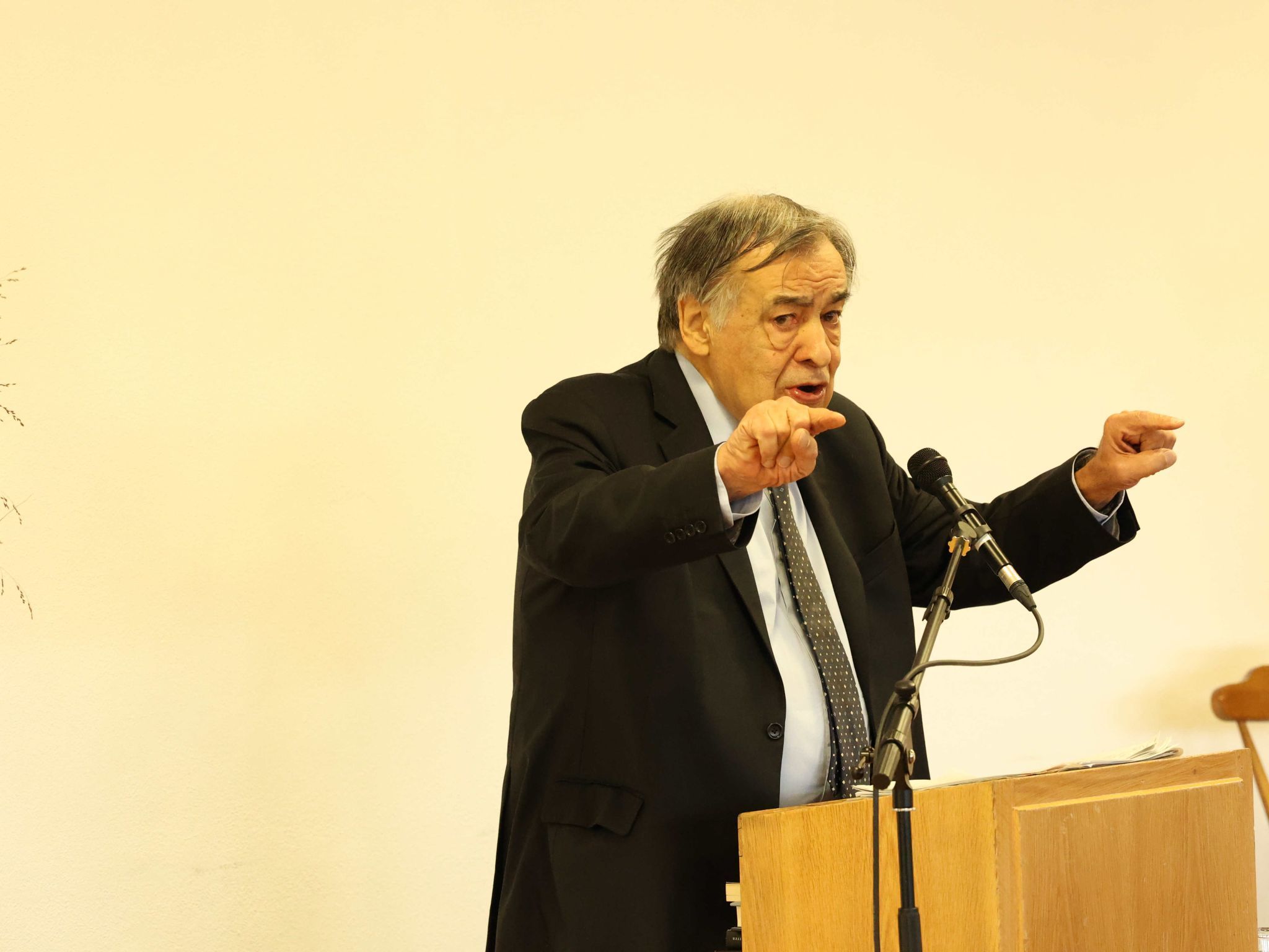 Orlando kritisierte die Kontrolle der Richter in Italien durch die Justizreform.