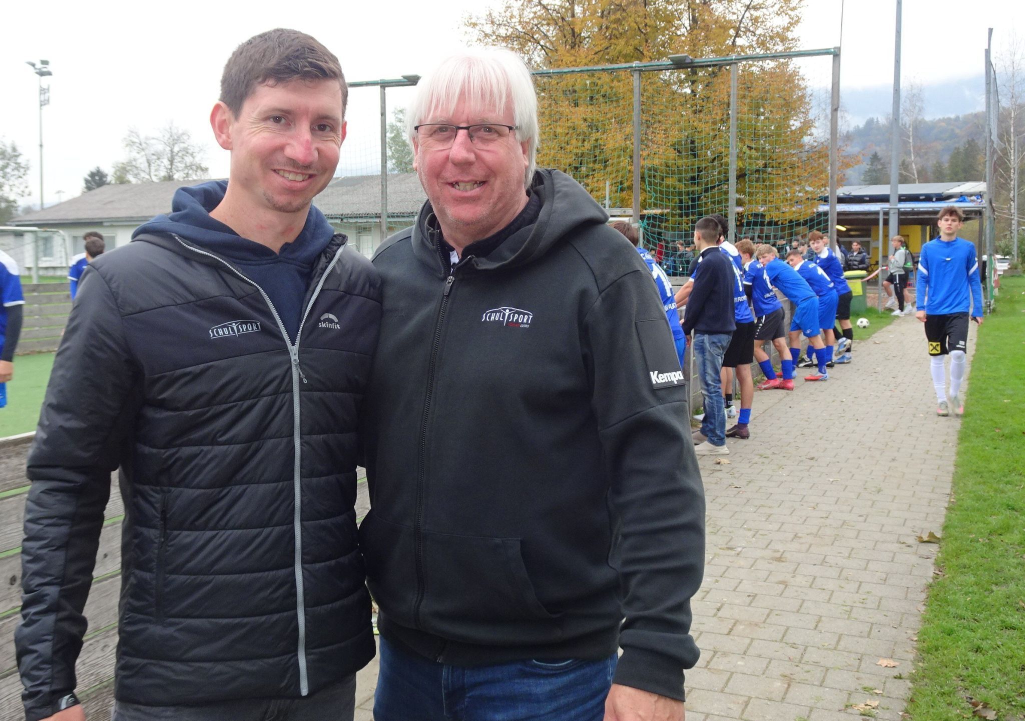 Organisator Michael Reis und Schulsportreferent Christoph Neyer freuten sich über den gelungenen Vorrundenbewerb.