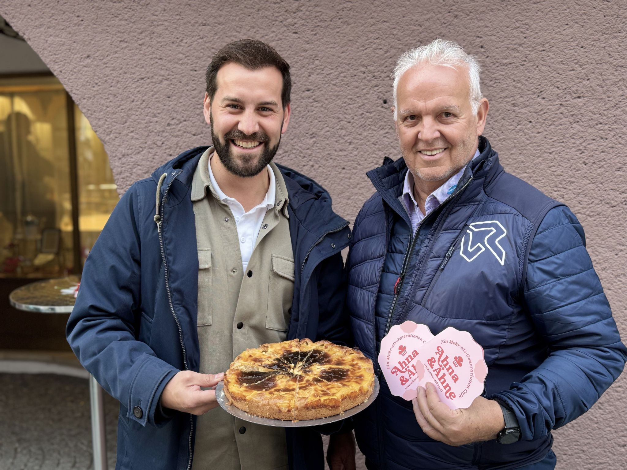 Bürgermeister Simon Tschann und Gründungsmitglied Peter Paulitsch.