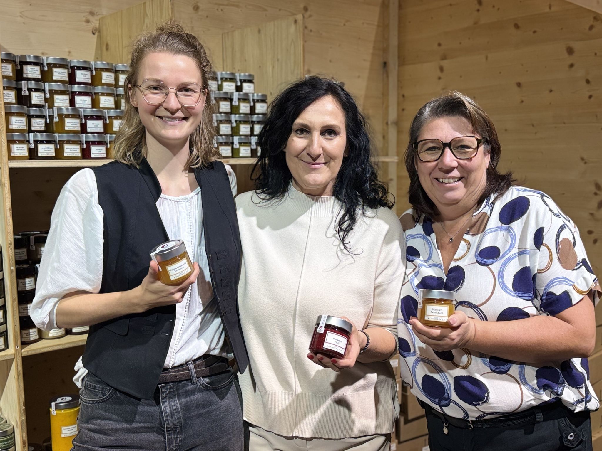Ulrika Eberle (Ulrika's Manufaktur) mit Christina Zeitfogel und Patricia Hagen.