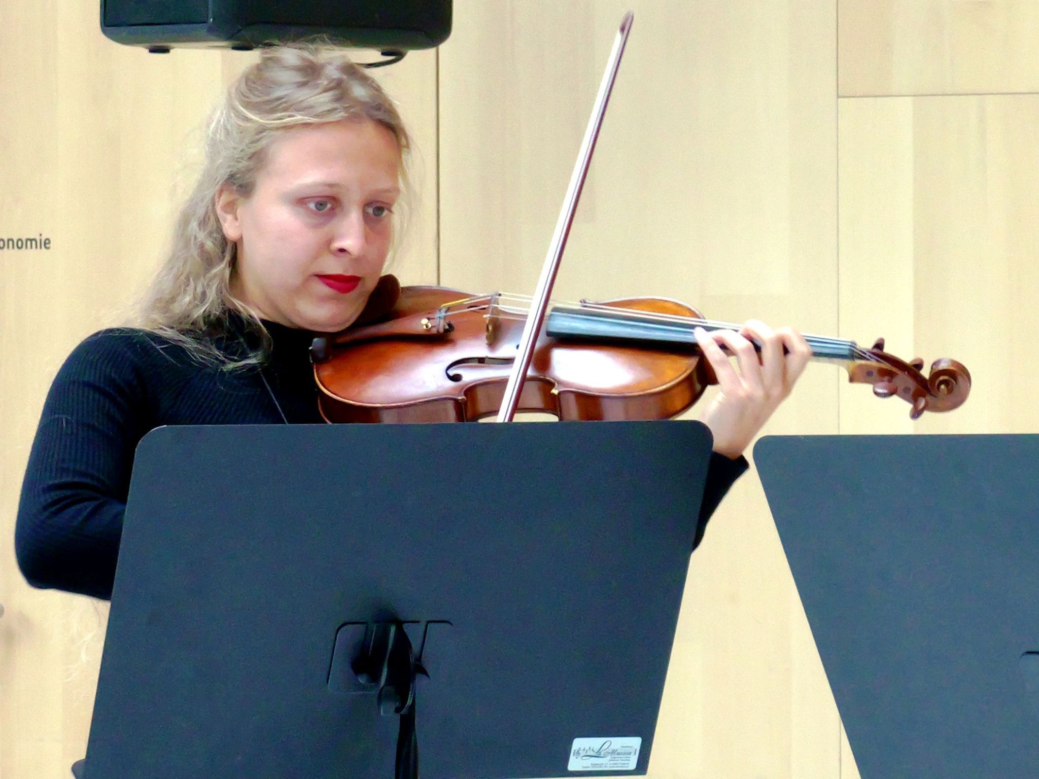 Matilde Asinari, Erasmus-Studentin aus Italien, brachte mediterranes Feuer in Rollas Duos.