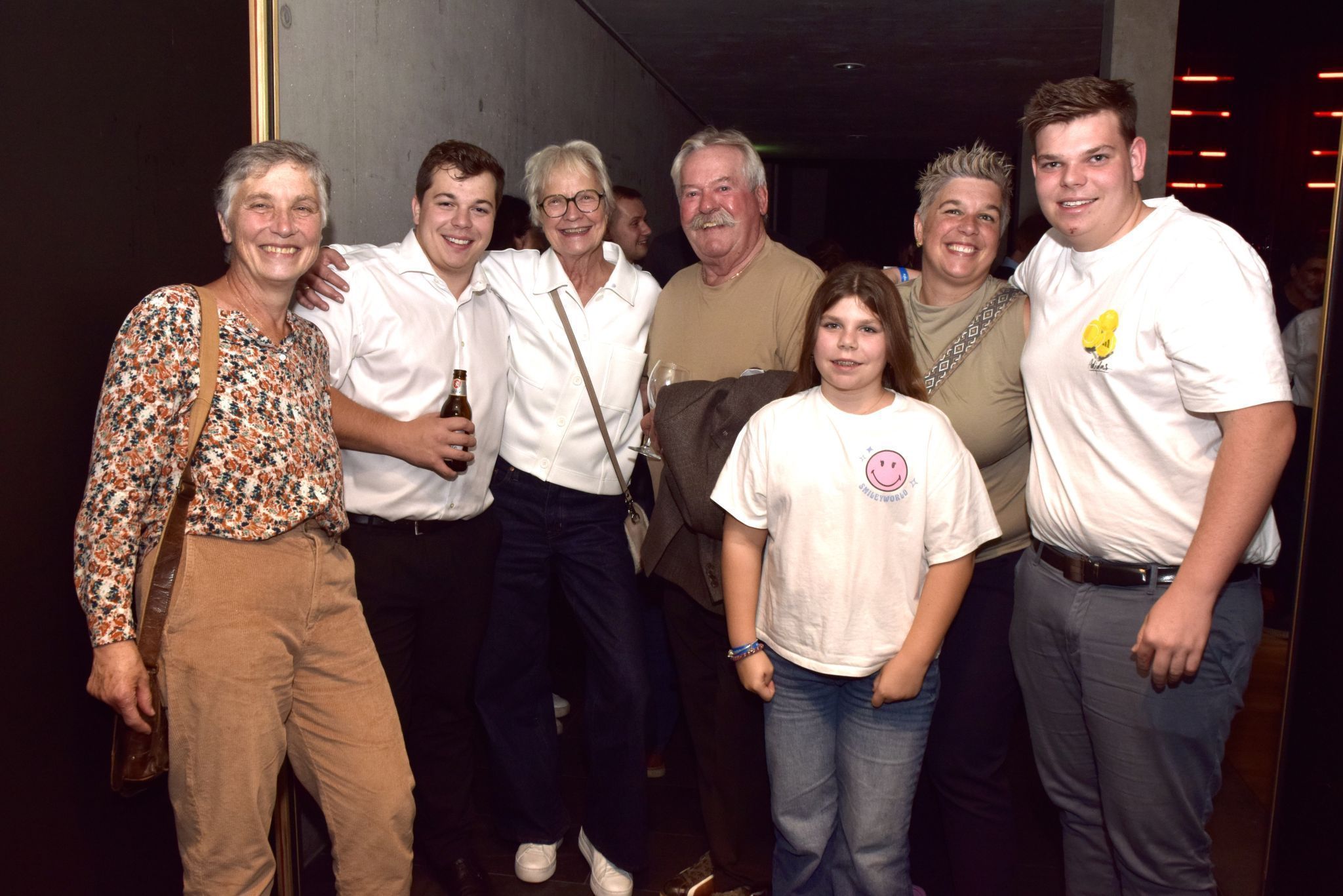 Doris Kröss, Julian Meznar, Eva-Maria und Josef Begle, Maja, Elisabeth und Emanuel Meznar.