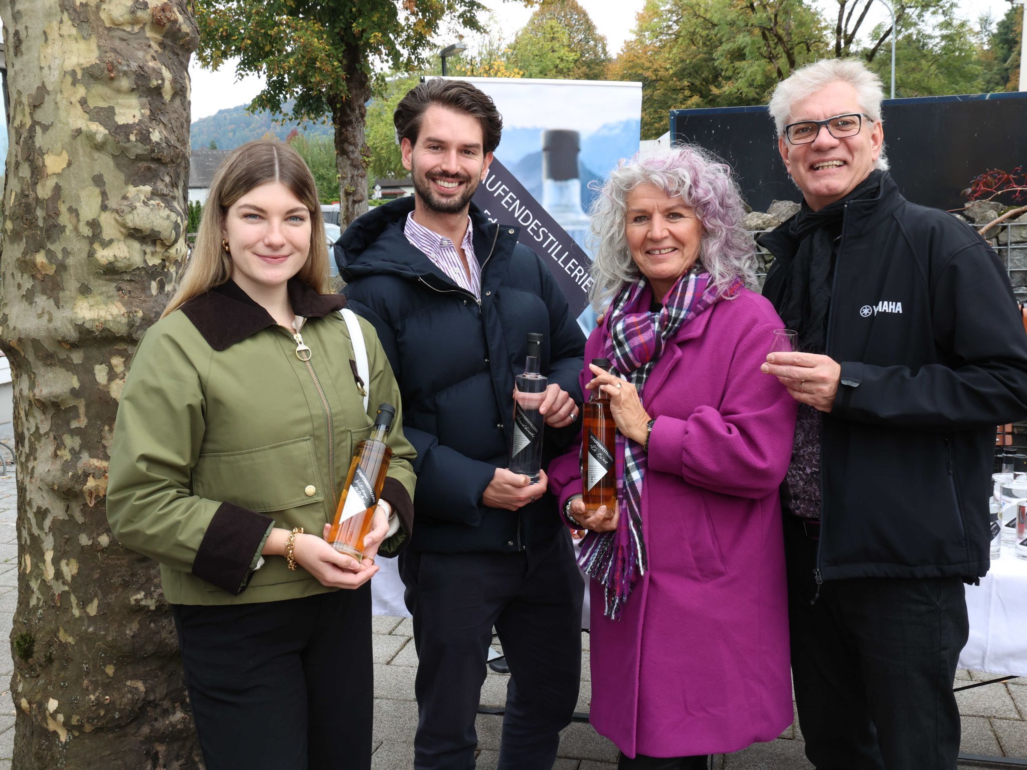 Aileen Tschabrun, Flavio, Verena und Johannes Schuricht (Musikhaus