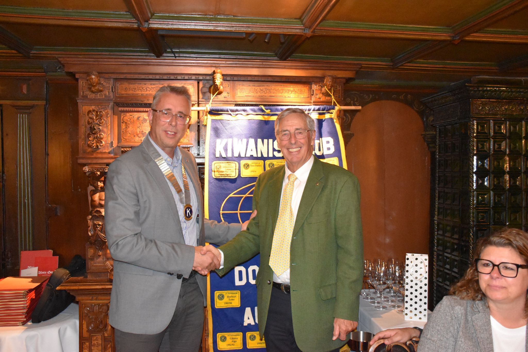 Peter Heine und Gerhard Beck bei der Amtsübergabe