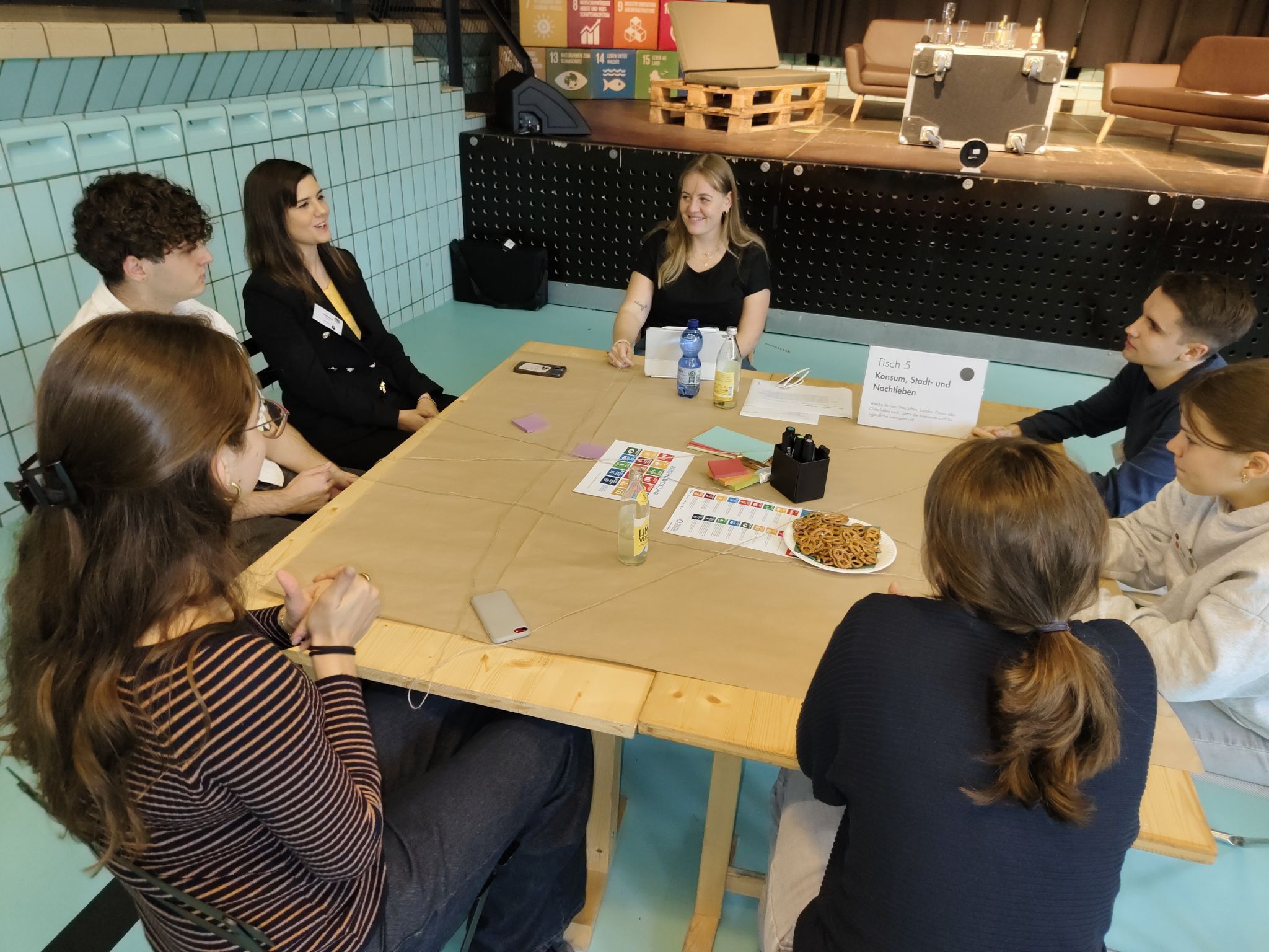 Engagiert und lautstark: Feldkirchs Jugend diskutierte am Samstag über ihre Zukunft in der Stadt.