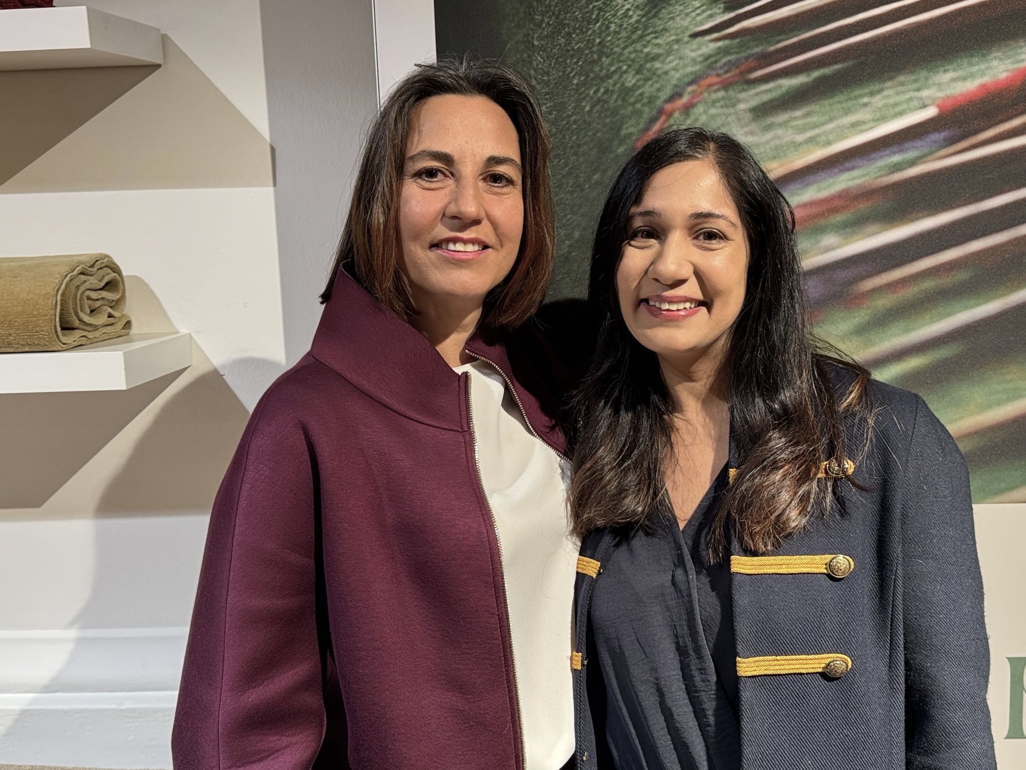 Elisabeth Humer und Smera Rehman.