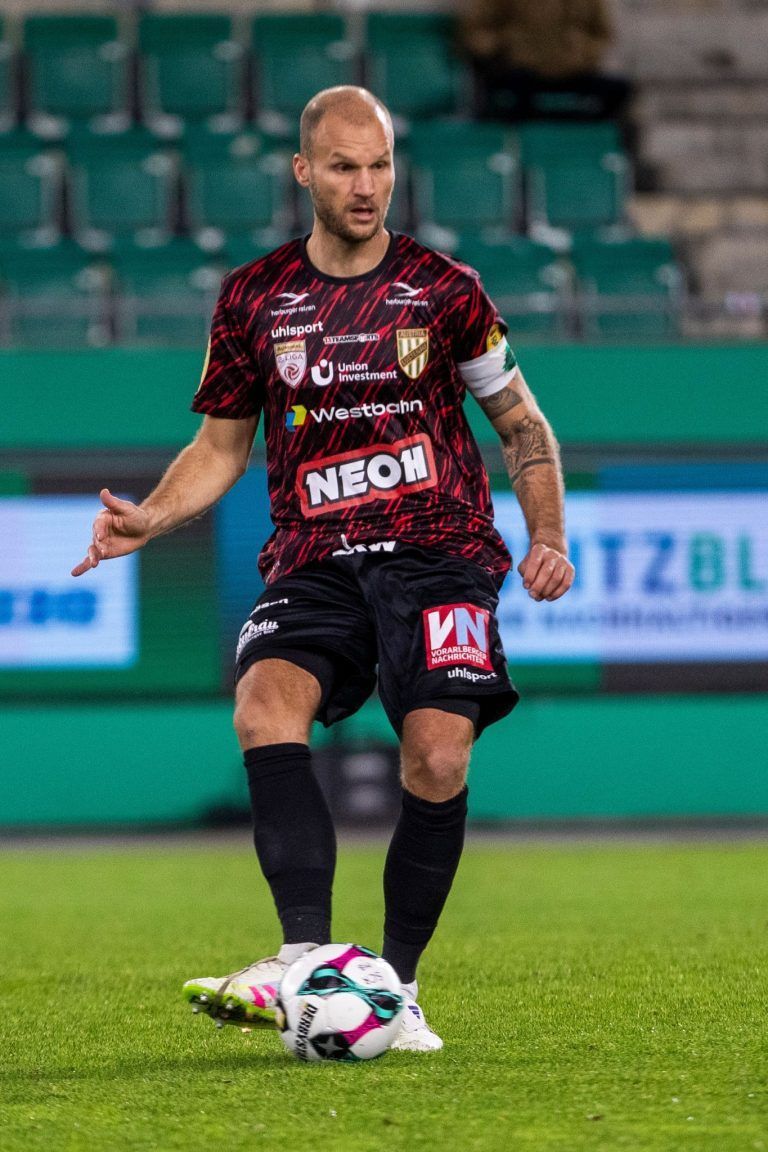 GEPA-20251025-101-108-0017