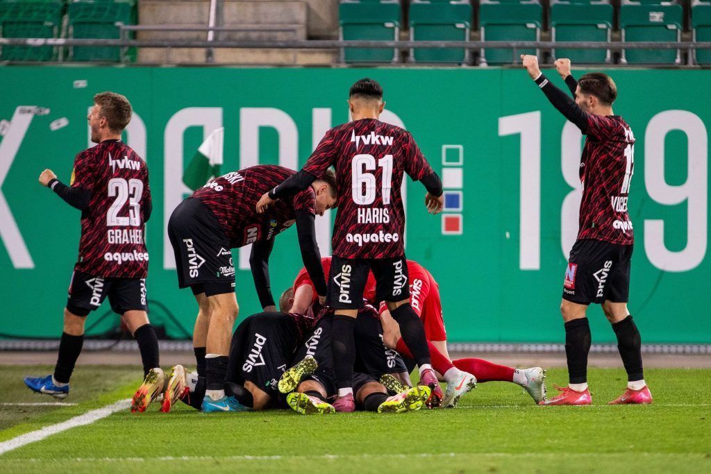 Mit zweifacher Überzahl: Maak köpfte Lustenau zu Last-Minute-Sieg