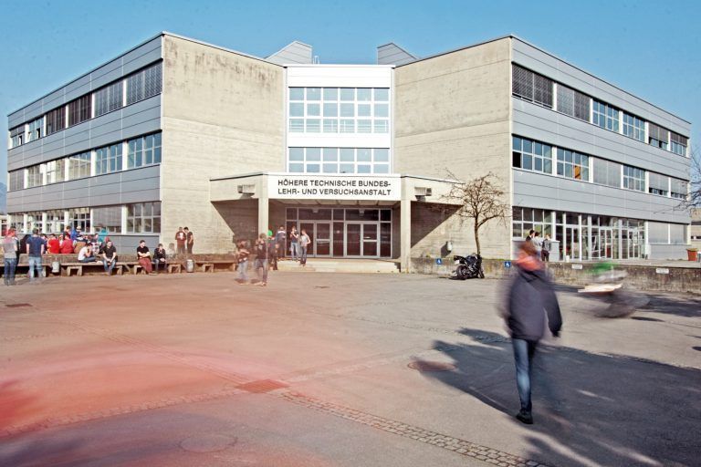 HTLRankweil_Image_GebäudeAußen.jpeg