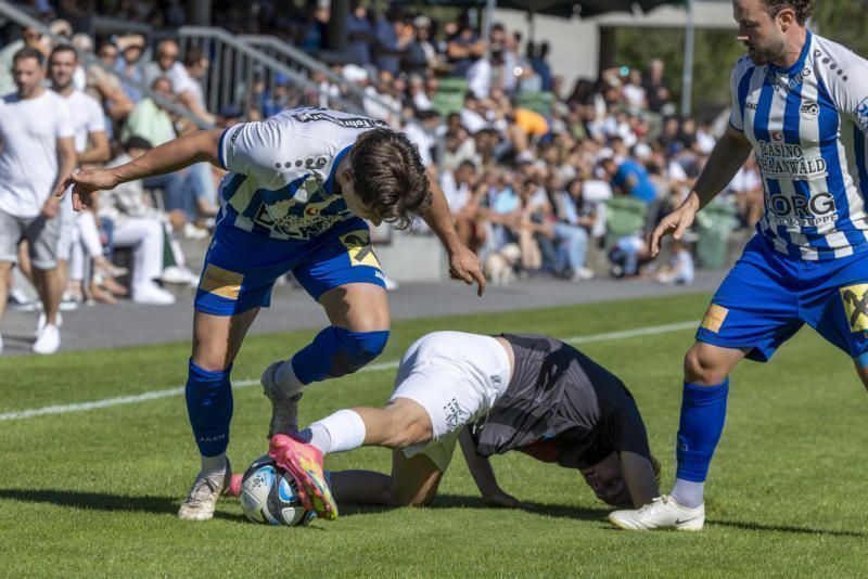 Erbitterte Zweikämpfe wird es im Derby geben.PAULITSCH