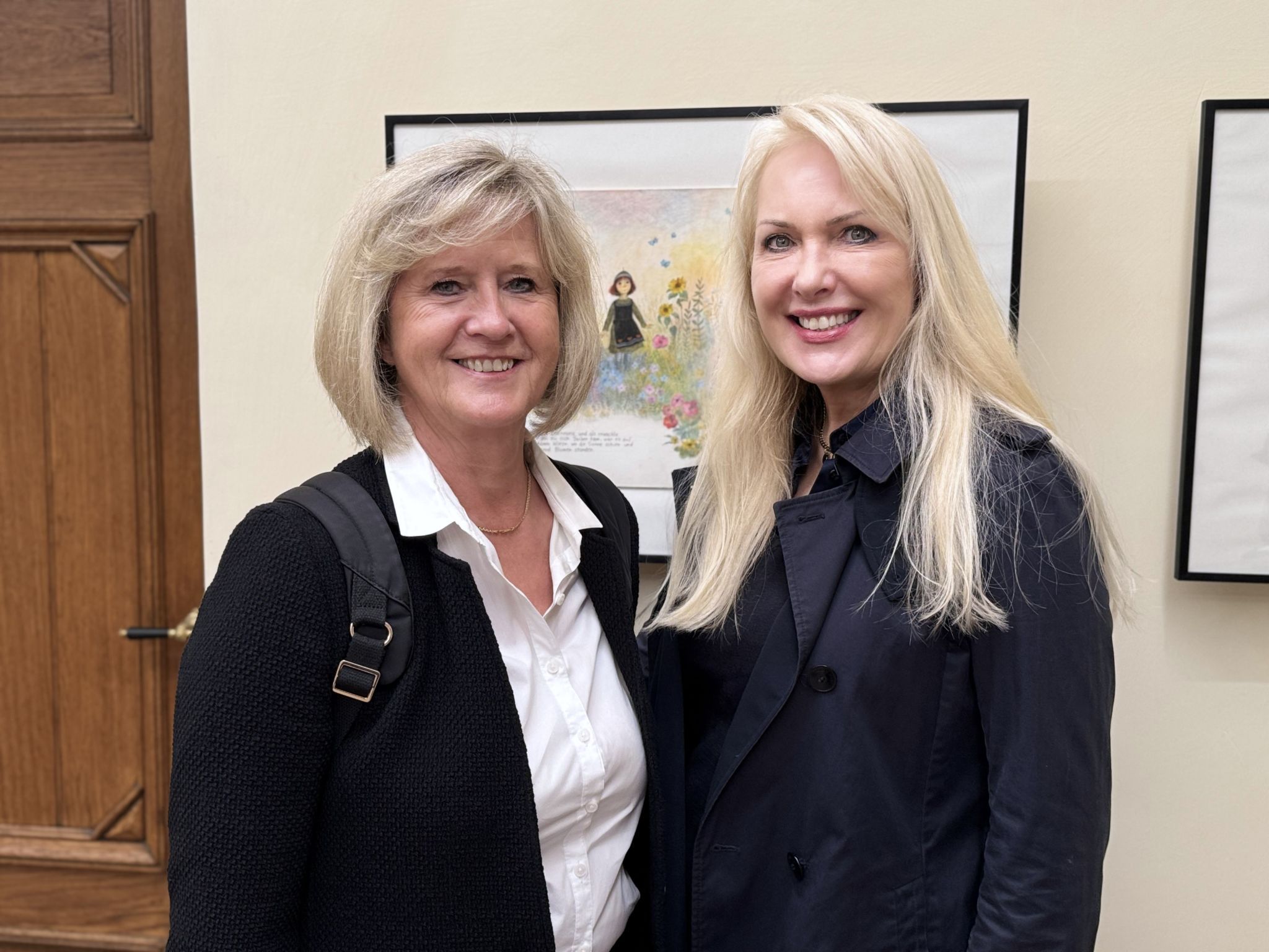 Kulturinteressiert: Monika Ammann und Berta Keckeis.