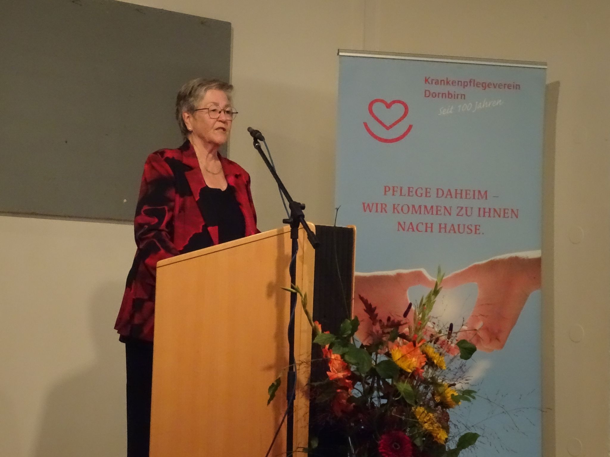 Obfrau Elisabeth Ruepp eröffnete die 110. Generalversammlung im Kolpinghaus.