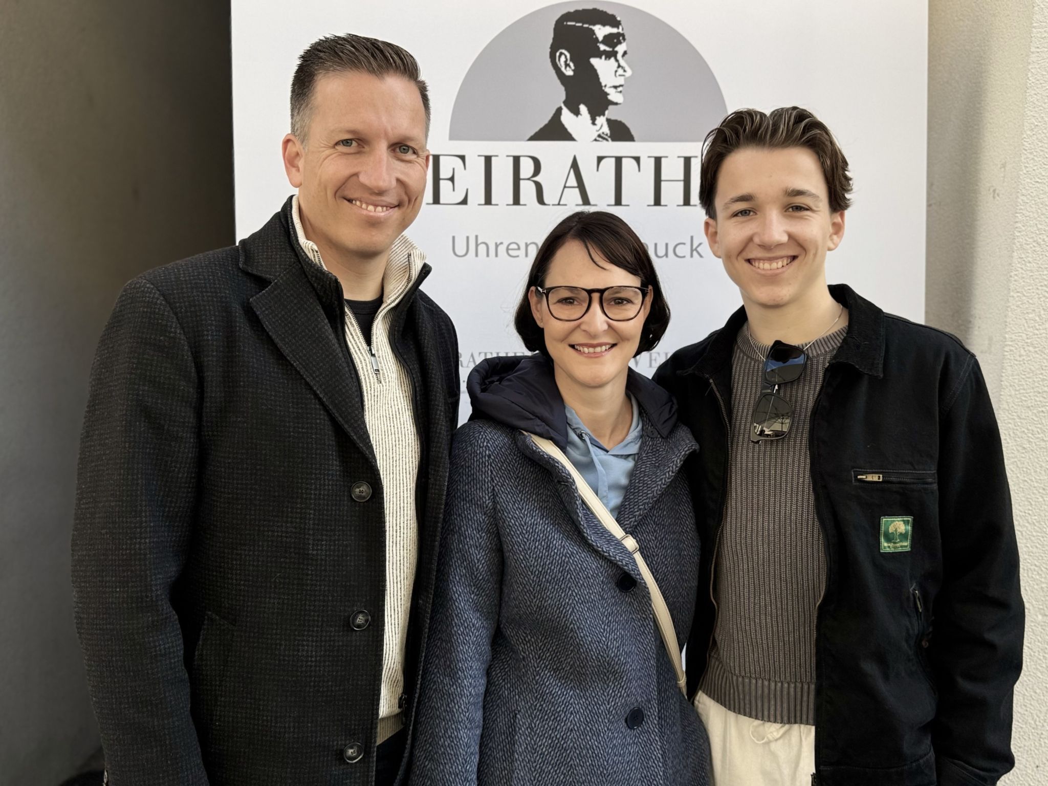 Cornelia und Michael Sutterlütti (Sparkasse) mit Simon.