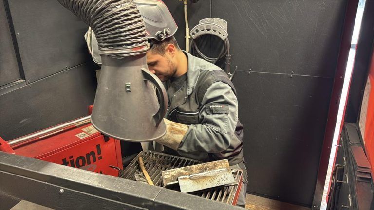 Zu Besuch in der HTL Bregenz: Technik-Ausbildung mit Praxisnähe und modernster Ausstattung