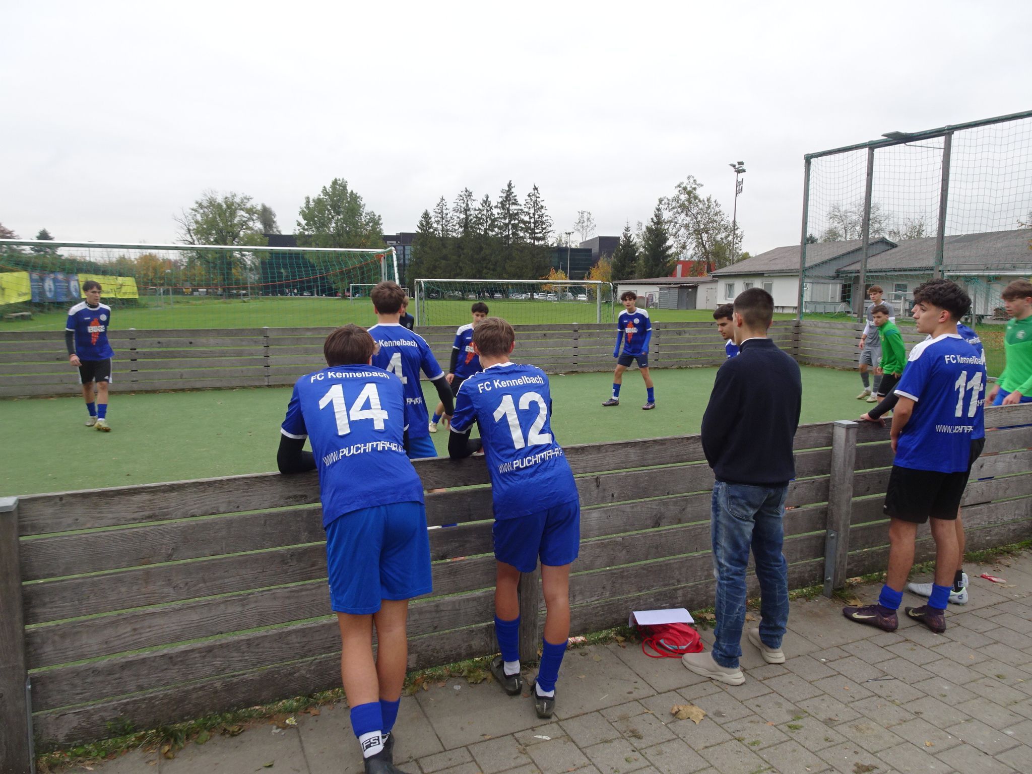 Auch an der Band fieberten die Spieler mit.