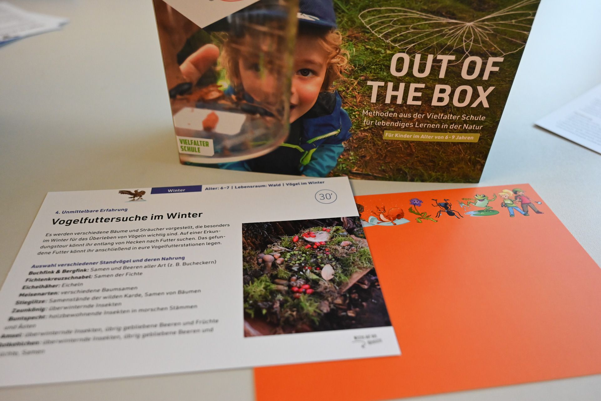 Mit der Box erhalten Pädagogen und Interessierte eine wahre