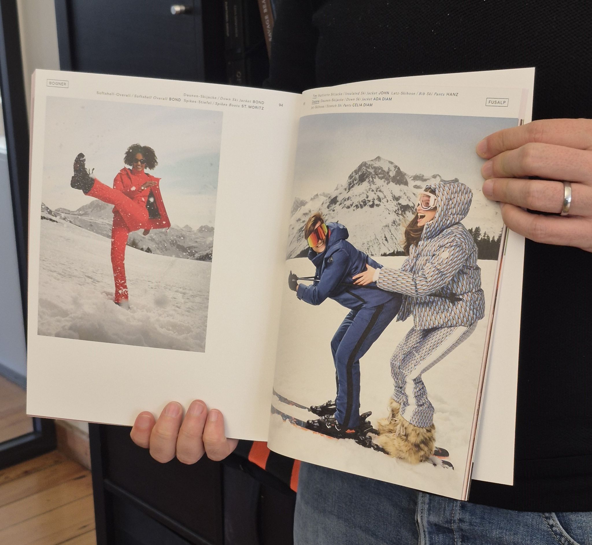 Gold beim Vorarlberger Kreativpreis gab es für Jahreskatalog 2024/25 vom Sport- und Modehaus Strolz. JH