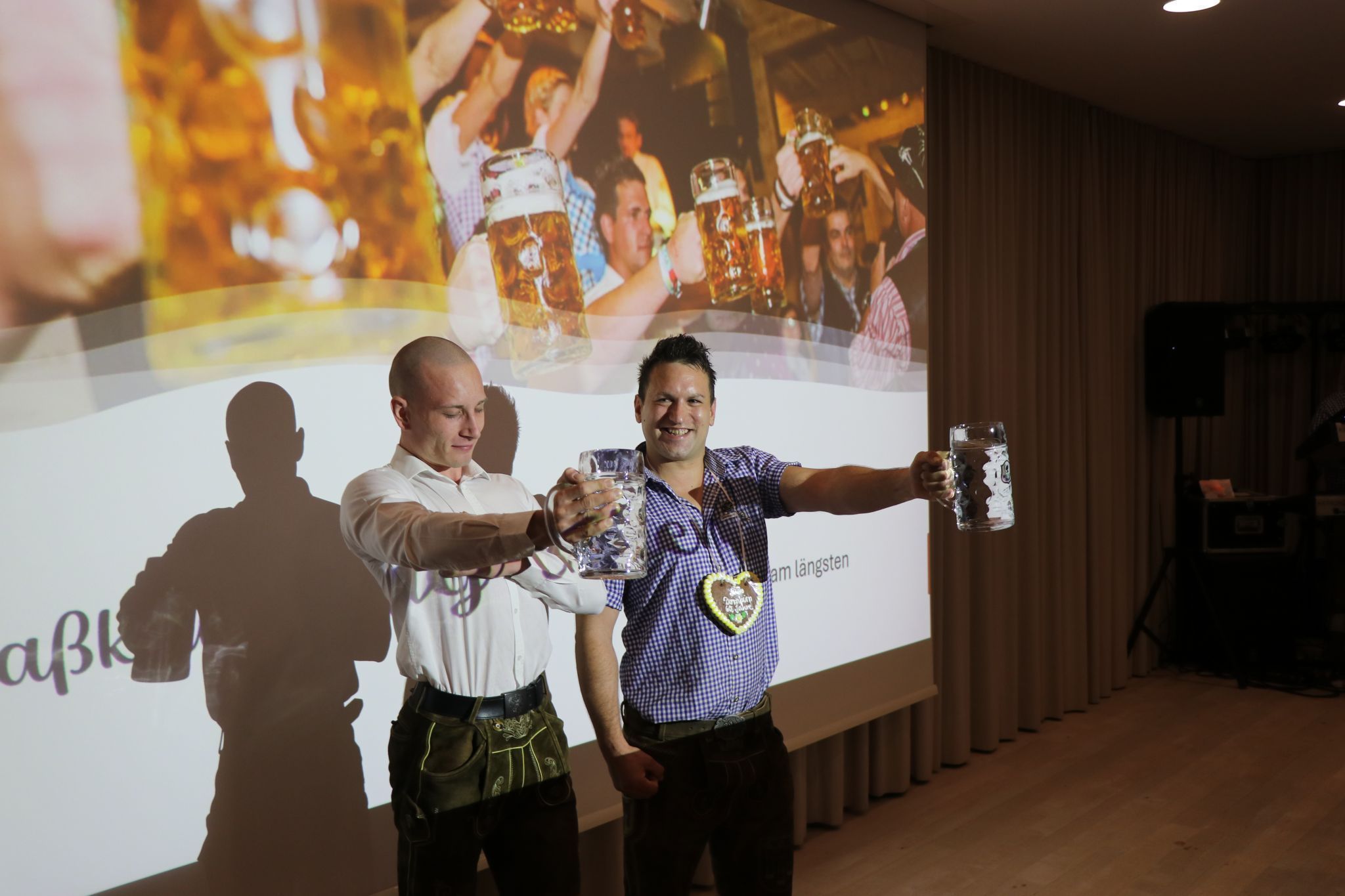 Am Ende blieben nur noch zwei taffe Maßkrug-Duellanten übrig. 