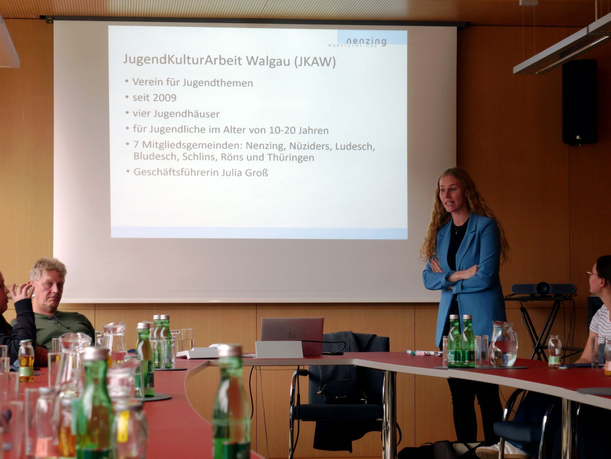 Julia Groß lud ein, das Jugendhaus Join zu entdecken.
