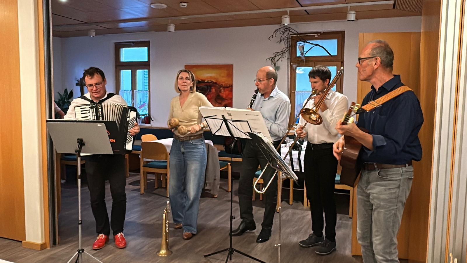Sowieso5 - viele alte Schlager zum Mitsingen