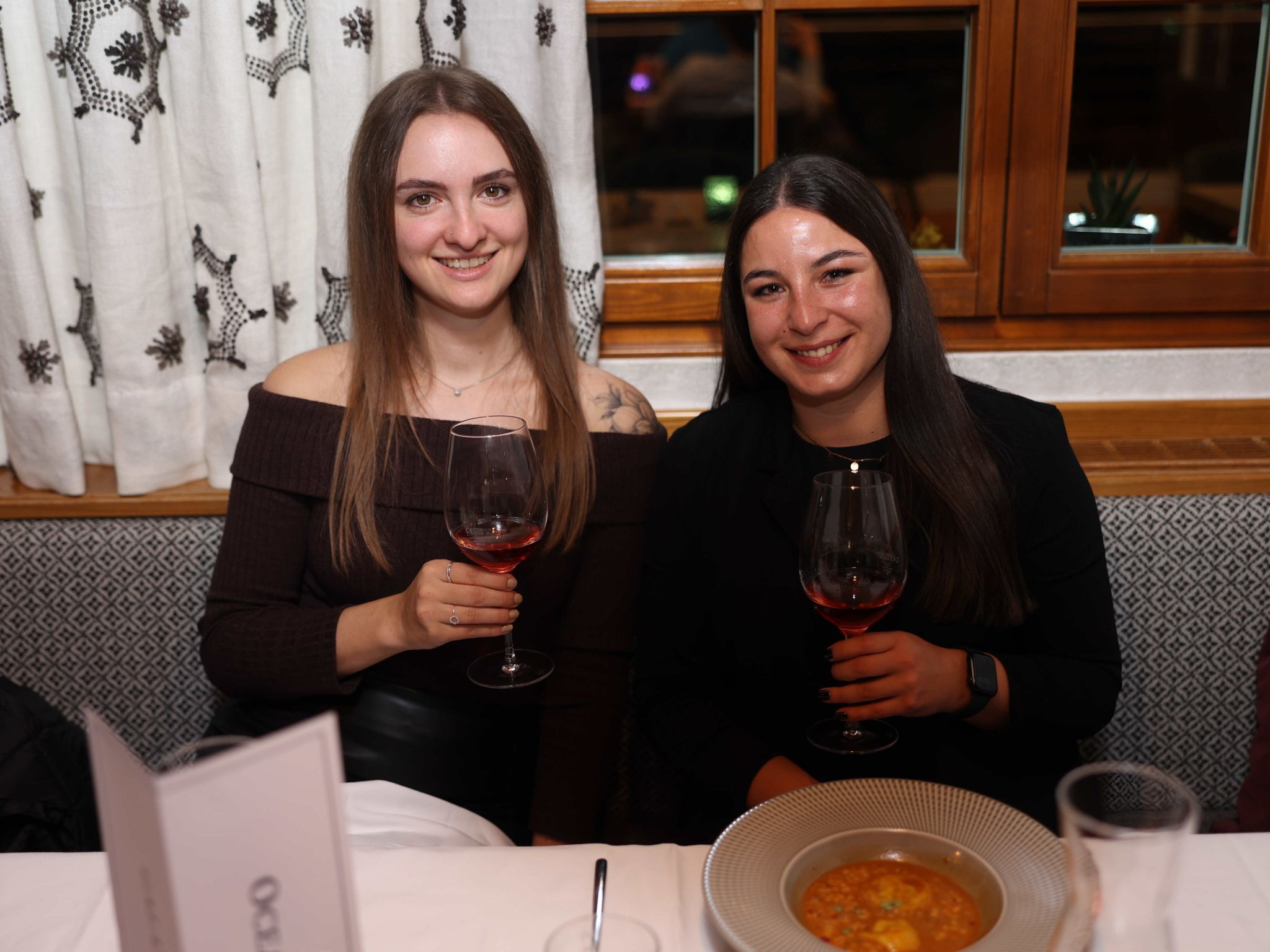 Sophie Schwämmle und Karolin Friedrich.