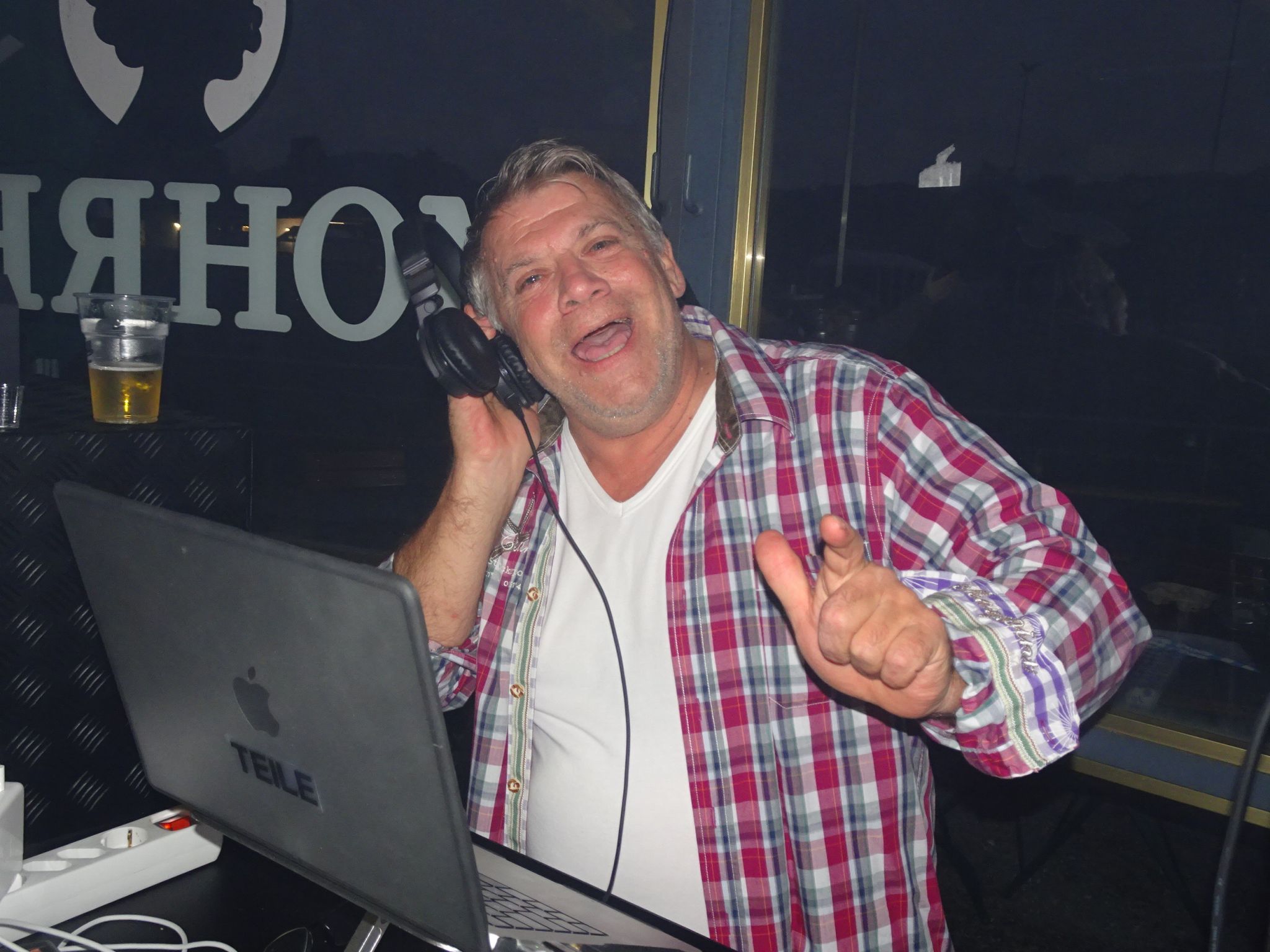 DJ Gerri sorgte wieder für die passenden Partykracher. 