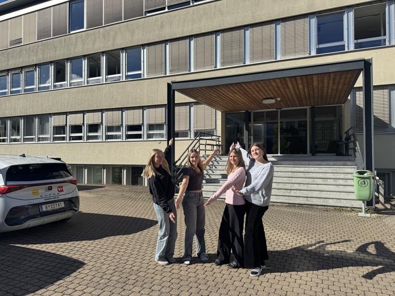 Vom Praktikum auf Ibiza bis Gesundheitsmanagement: Das bietet die HLW St. Josef in Feldkirch