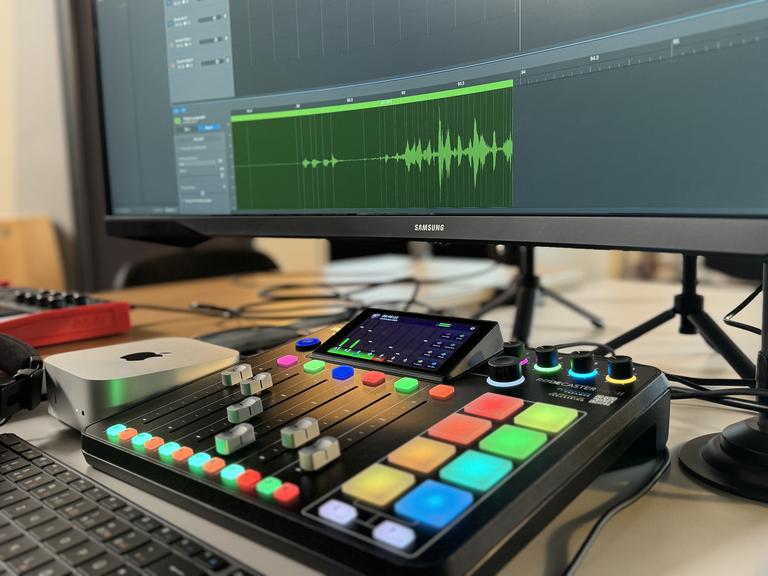 Podcast-Studio und weltweit vernetzt: Was das Sacré Coeur Riedenburg in Bregenz alles bietet
