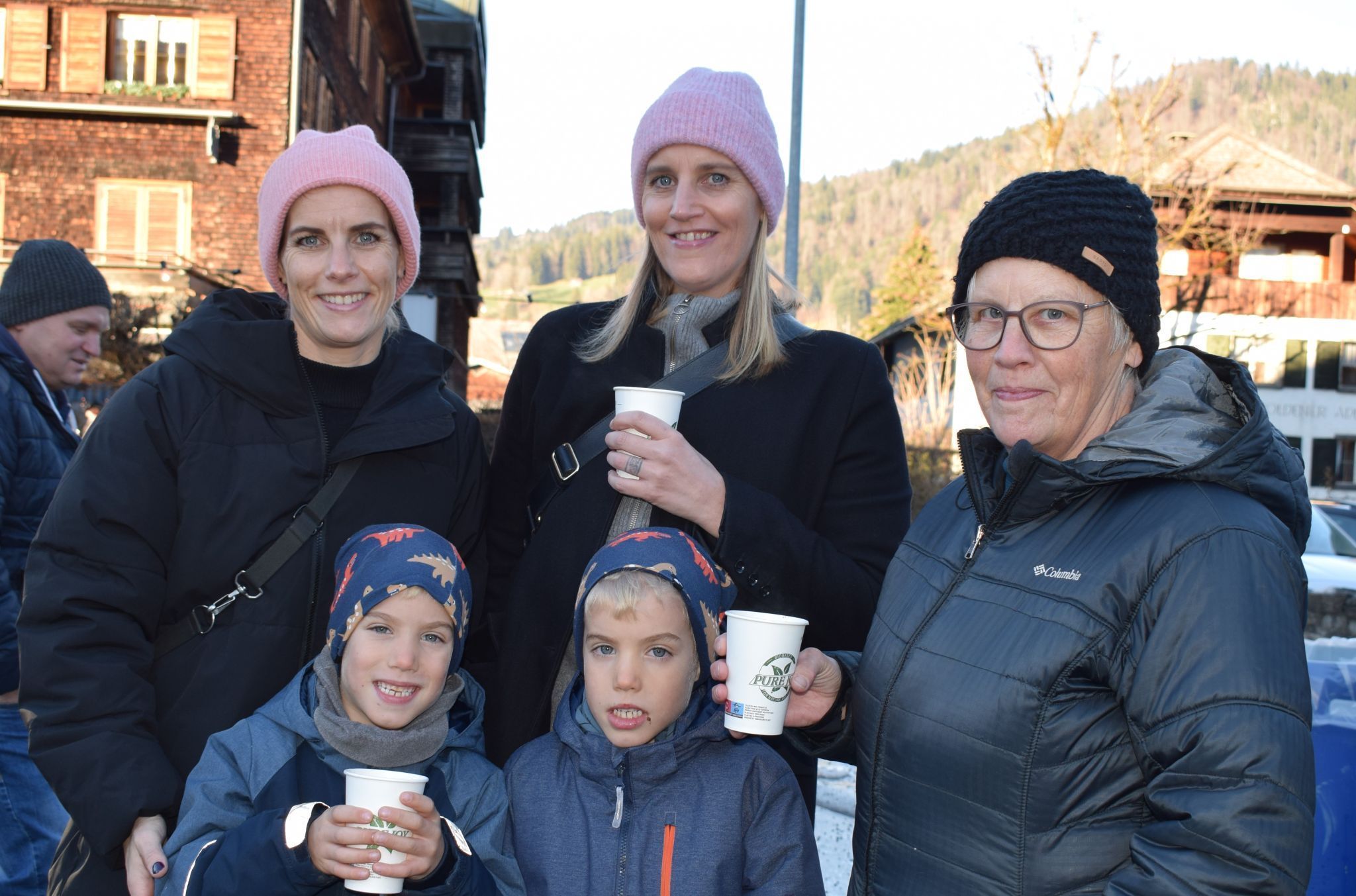 Die „Nacht der Wünsche“ bietet die Gelegenheit, sich in gemütlicher Atmosphäre vom vielfältigen Angebot der Hittisauer Geschäfte inspirieren zu lassen.   
