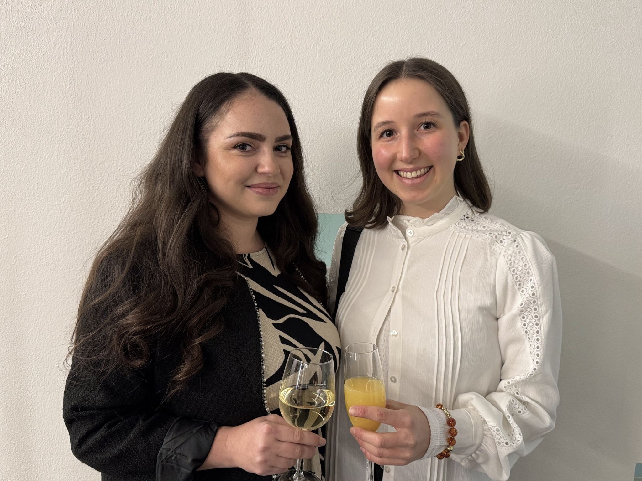 Laura-Sophie Haid und Carmen Mayrhofer (Walter Bösch GmbH).