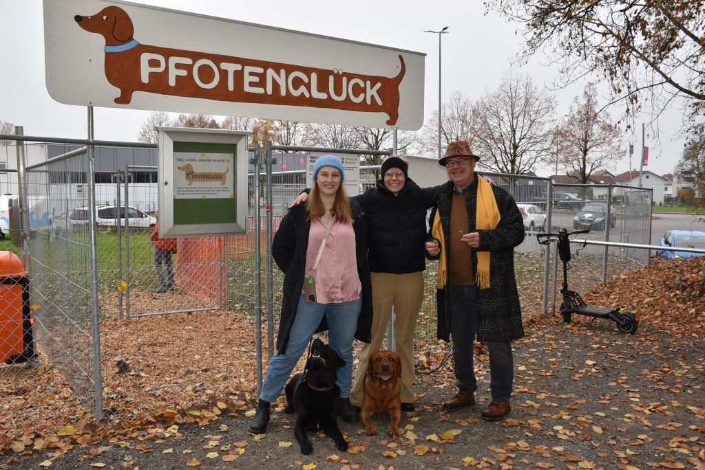 &#8220;Pfotenglück&#8221; in Lochau: Auslaufplatz für Hunde eröffnet