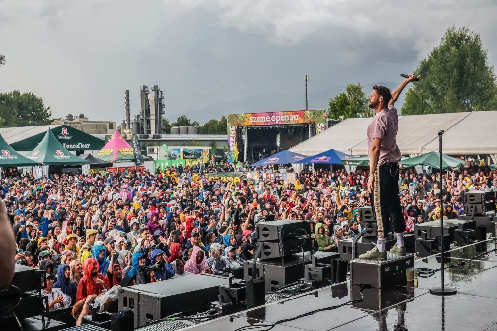 Italo-Schlager, Mundart und Techno: Was das Szene Openair 2026 bringt