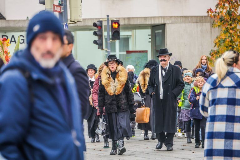 Ganz ohne Gans, aber mit viel Pelz: Dornbirn im Martinimarktfieber
