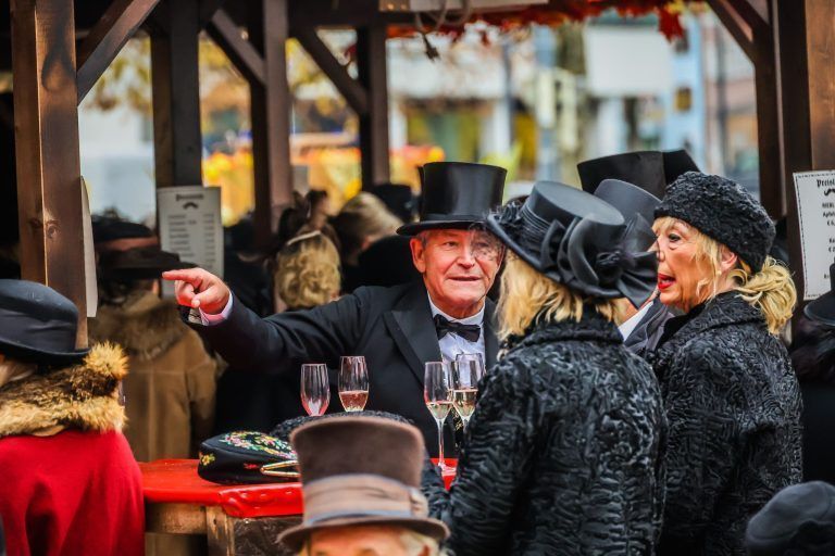 Ganz ohne Gans, aber mit viel Pelz: Dornbirn im Martinimarktfieber