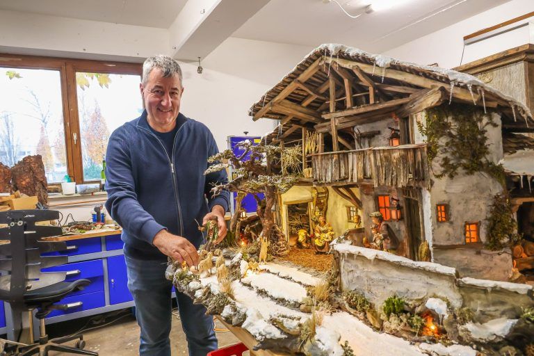 Ein kostspieliger "Freizeitjob" – Bei Dietmar Schneider dreht sich alles um Krippen